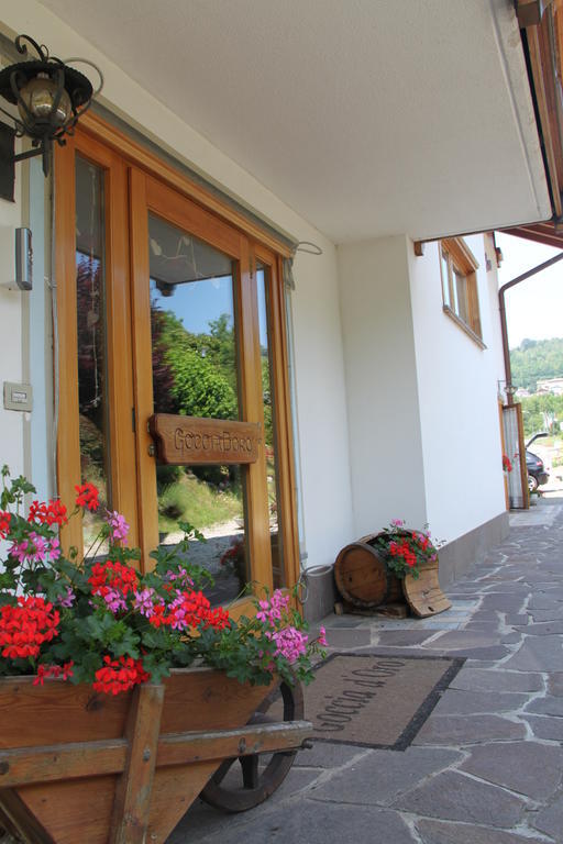 Hotel Garni Goccia D'Oro Cavalese Exterior foto