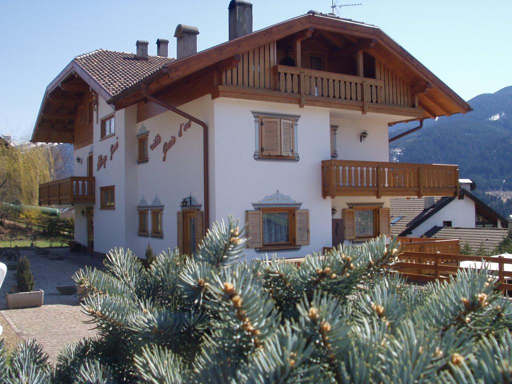 Hotel Garni Goccia D'Oro Cavalese Exterior foto